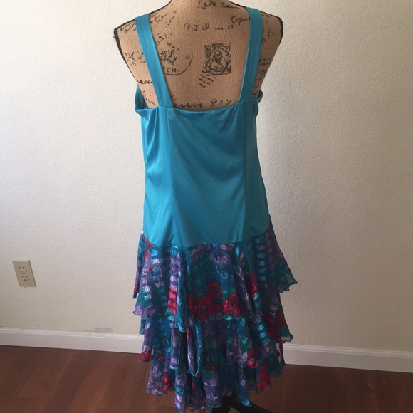 Beautiful like NEW dress. Size 10. Ann Hobbs . - Picture 4 of 8